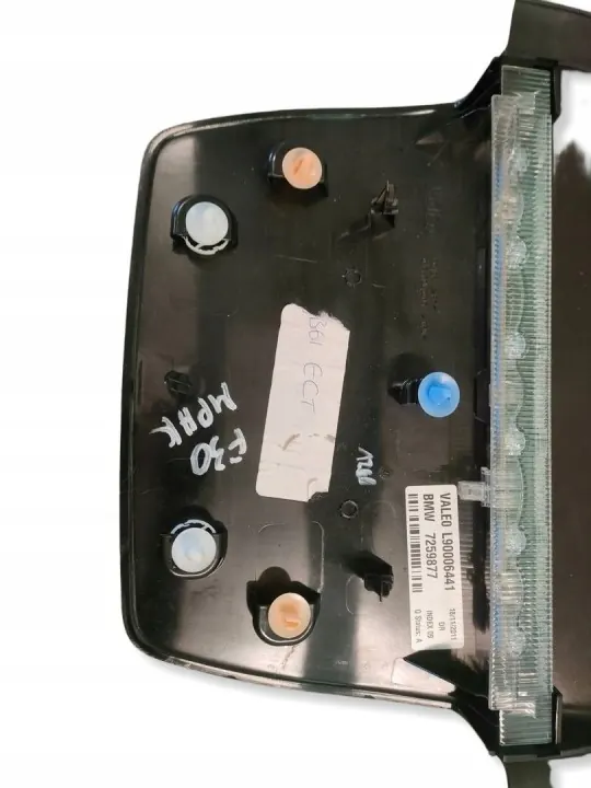 Feu Stop BMW F30 OEM 7259877 - État Utilisé image 4