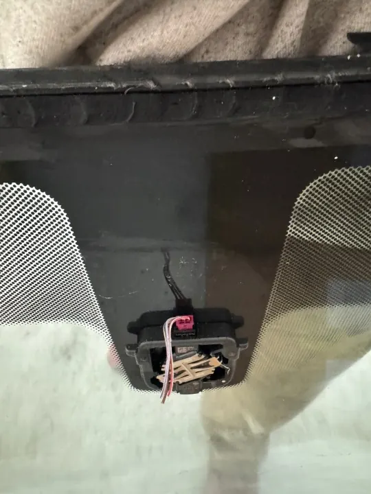 BMW F30 2016 etulasi OEM sensorilla image 5