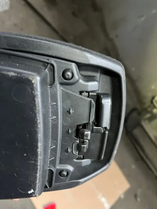 Accoudoir Toyota OEM pour Auris II 2012-2015 image 3