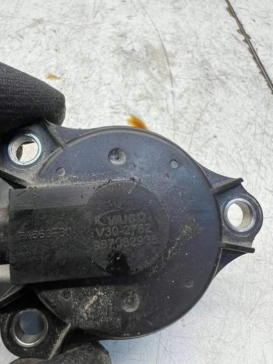 Vevstakehållare Mercedes-Benz CLC CL203 2010 V302762 image 3