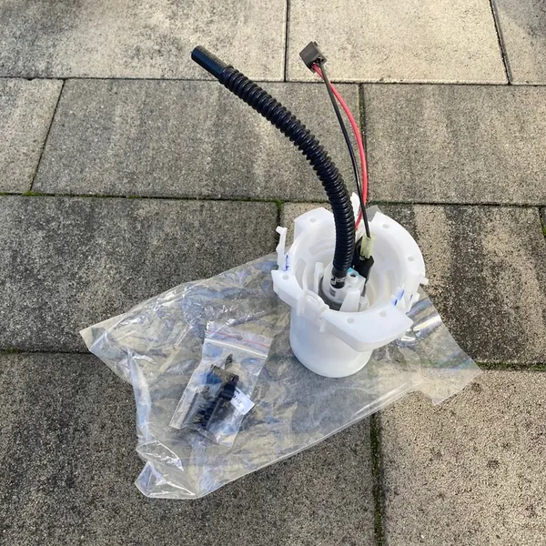 PIERBURG Brandstofpomp voor Opel - OEM 7.00468.61.0 image 10