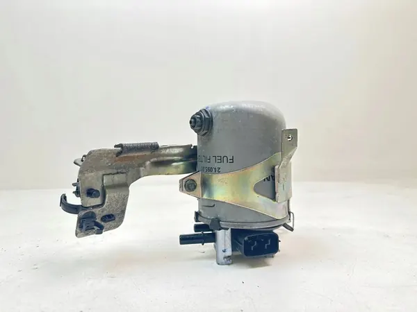 Filtre à carburant Nissan Qashqai 2015 MTL19121 image 1