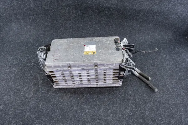 Battericell Mercedes-Benz C W205 OEM A7893401103 image 2