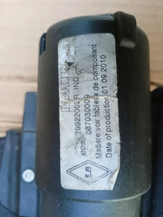 Rideau de coffre Renault Megane 3 Break - OEM image 9