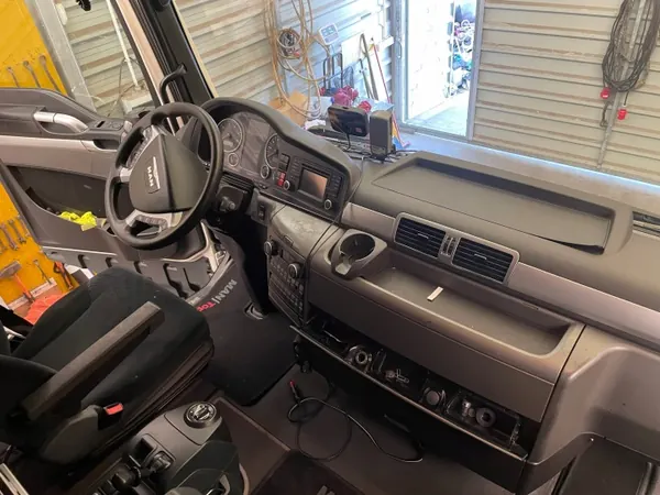 Cabine MAN TGX XLX OEM 2334KABINA Blanc RAL 9010 image 5