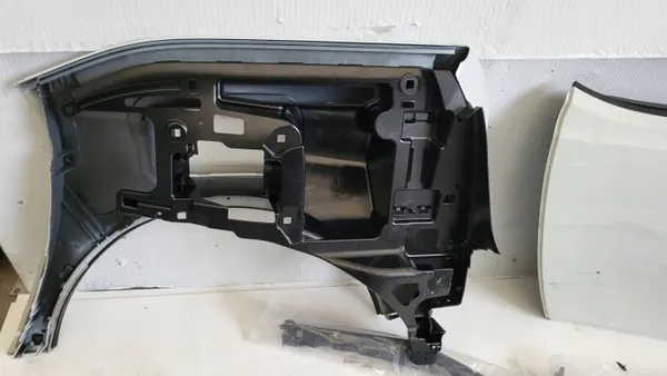 Hinterer rechter Kotflügel OEM BmwTomBmw BMW i3 image 7