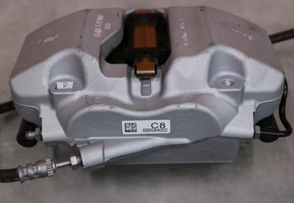 BMW i4 G26 Bremsensatz vorne OEM 7915313 image 5