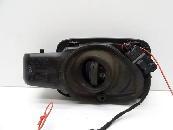 Bränsletanklock 8V4809906D Audi A3 8V image 8