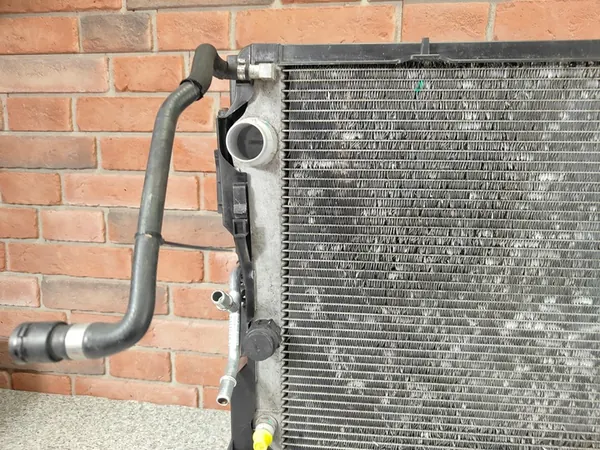 Conjunto de Radiadores Intercooler BMW X5 E70 X6 E71 3.0D 4.0D 7809321 image 8