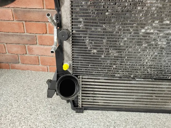 Conjunto de Radiadores Intercooler BMW X5 E70 X6 E71 3.0D 4.0D 7809321 image 9