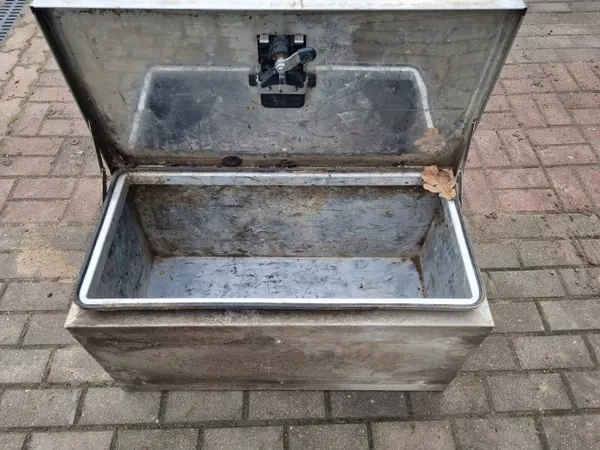 FORD Transit Werkzeugkasten OEM 1 - Verchromter Zusatzstauraum image 4