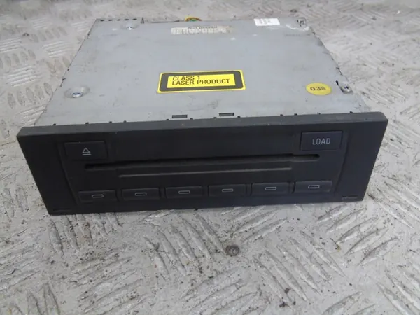 Mudador CD Audi usado OEM MGCFA00091 image 2
