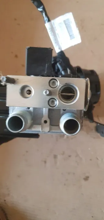 Vacüumpompbevestiging OEM 9835028580 voor Peugeot 208 II image 3