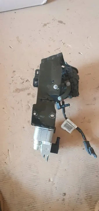 Vacüumpompbevestiging OEM 9835028580 voor Peugeot 208 II image 7