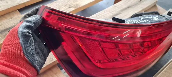 AUDI Q5 8R LIFT LUZ TRASERA IZQUIERDA LED USA 11-16 image 6