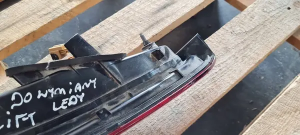 AUDI Q5 8R LIFT LUZ TRASERA IZQUIERDA LED USA 11-16 image 8