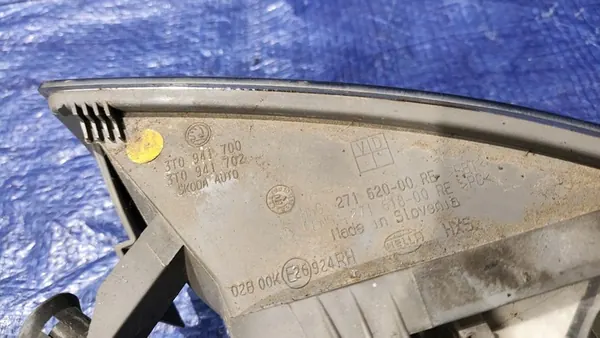 Lâmpada de para-choque dianteiro halógena direita Skoda Superb II OEM image 4