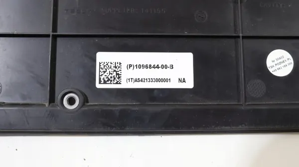 Tesla Model 3 Frontkennzeichenhalter OEM 1096844-00-B image 3