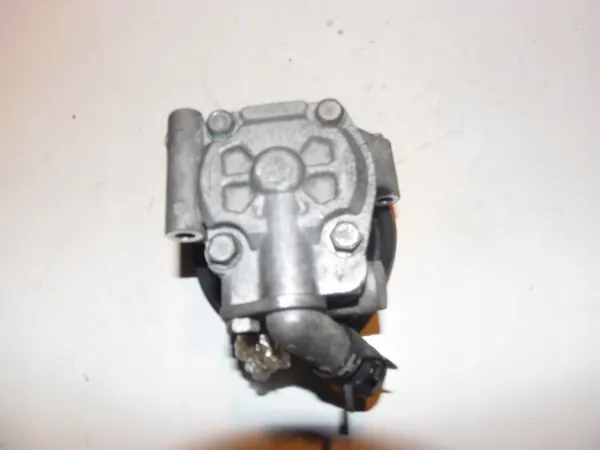 Begagnad servostyrpump OEM 6G91-3A696-CD image 3