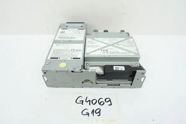 Audi E-Tron MIB2 Navigationsmodul OEM 4KE035063 image 2