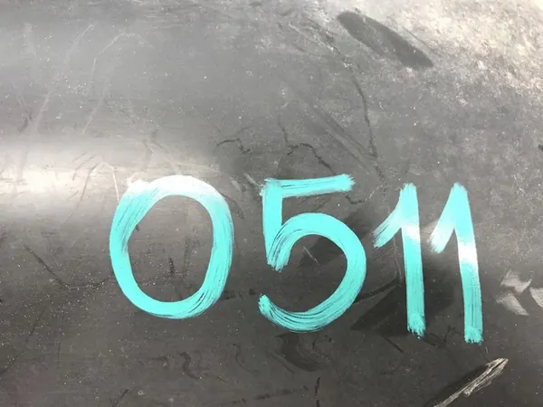 Vasen etuplastikaaren Skoda Yeti 5L 5L0809961 image 8