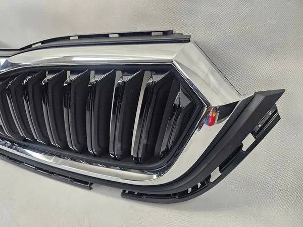 SKODA OCTAVIA IV 2019+ Front Grill 5E3853655 image 3