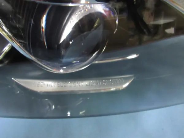 Rechter Mercedes W205 LED Intelligent Light System image 6