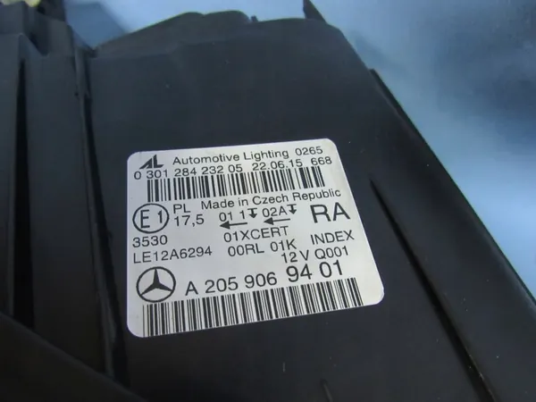 Rechter Mercedes W205 LED Intelligent Light System image 8