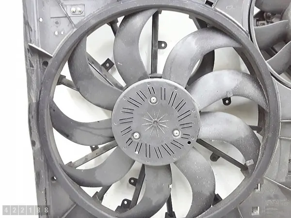 Ventilador de radiador Land Rover Range Rover 2014 CPLA8C607BF image 5