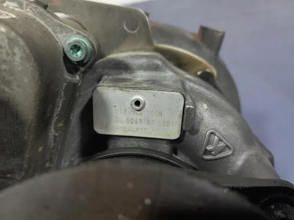 Turbokompressor AUDI A6 C6 3.0 TDI 059145702M image 7