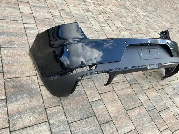 Porsche Macan Bakre Stötfångare Spoiler Svart OE image 2