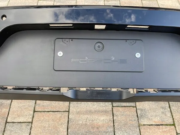 Porsche Macan Bakre Stötfångare Spoiler Svart OE image 4