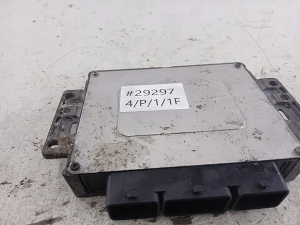 Calculateur Moteur Renault OEM 8200153837 image 6