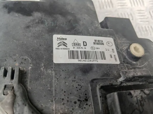 Citroen OE 9816825080 reflector image 6