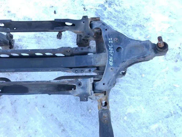 Soporte Motor OEM A9063302502 para VW Crafter 2.0 image 9