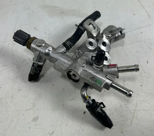 Distribuidor de combustível Mazda CX-5 2012- 2.2D OEM RPAL CX5 image 3
