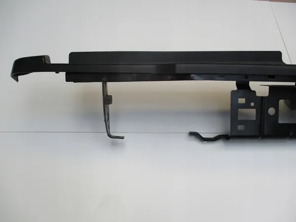 Paraurti posteriore Nissan NP300 NAVARA D23 OEM image 9