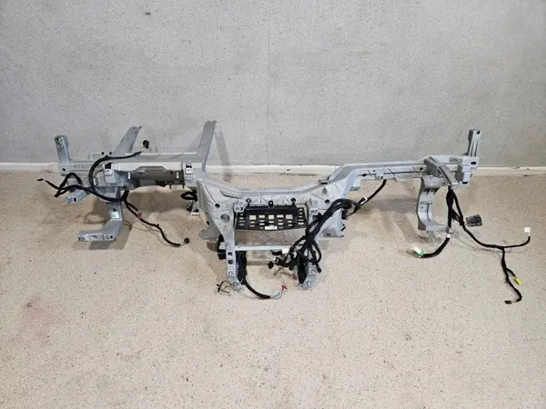 Instrumentpanelsförstärkning Fram BMW X5 G05 OEM 9393782 image 2