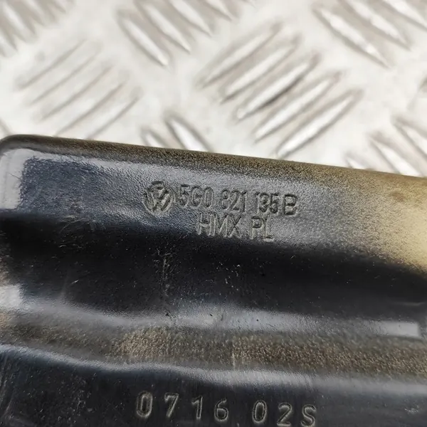 Vasen etulokasuoja VW GOLF VII image 7