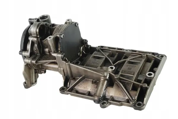 Oljepump BMW E60 E61 E83 X3 E84 X1 2.0d OEM 7798014 image 2