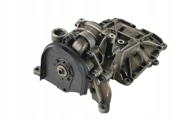 Oljepump BMW E60 E61 E83 X3 E84 X1 2.0d OEM 7798014 image 3