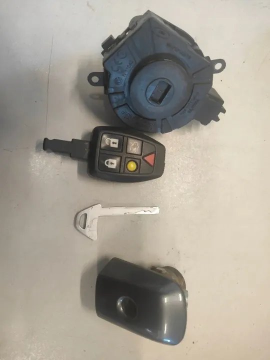 Barillet de contact OEM P30776153 Volvo V50 image 6