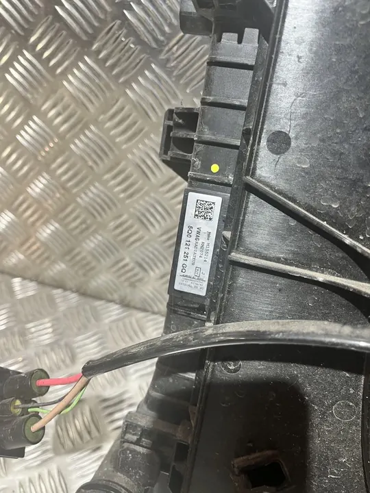 Radiador de refrigeración con ventilador Skoda Karoq 1.5 TSI image 2