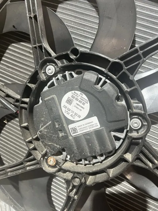 Radiador de refrigeración con ventilador Skoda Karoq 1.5 TSI image 3