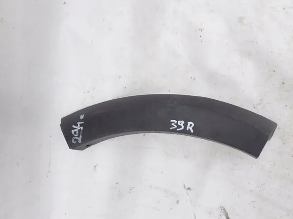 Vasen takalokasuoja Dacia Sandero Stepway II image 2