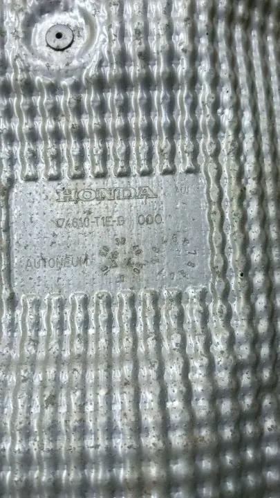 Värmeskydd OEM 74610T1EG för avgasrör image 4