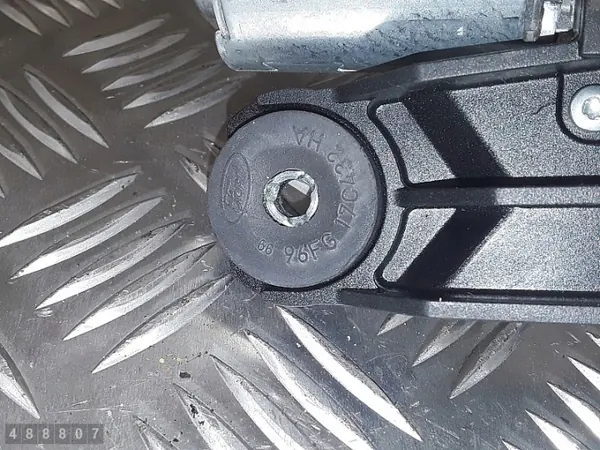 Ruitenwissermotor Ford Focus OEM 96fg17c432ha - Gebruikt image 3