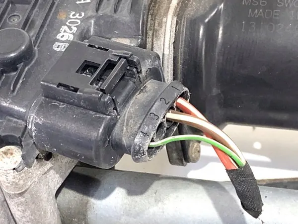 OEM 3AB955023A Framruta torkarmekanism för VW Passat B7 image 4