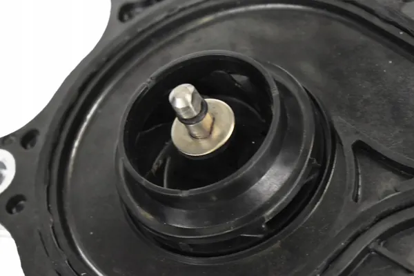 Vattenpump 161A0-39035 Lexus Prius Corolla C-HR image 3