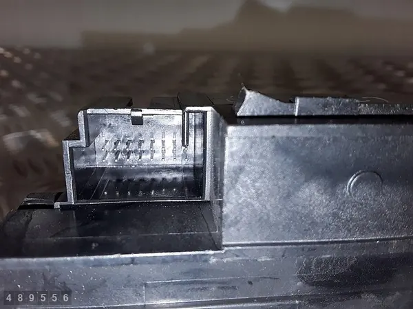 Interruptor de Ignição VW Passat B7 3C0905843AE image 3